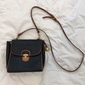 Vintage Dooney and Bourke crossbody bag